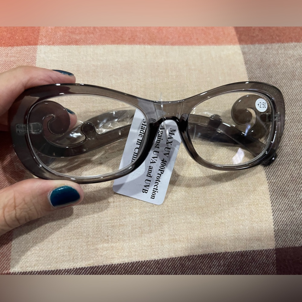 Imitation Prada Grey Baroque +3.00 Reading Glasses